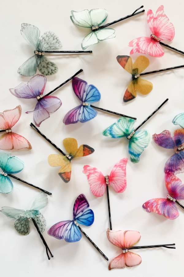 Easter basket ideas for kids under $20: Butterfly clips at Jordan de Ruiter