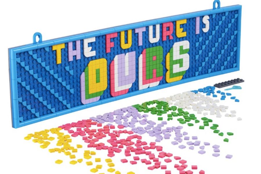 LEGO Dots' Big Message Board makes a great 8 year old birthday gift | Cool Mom Picks birthday gift guide