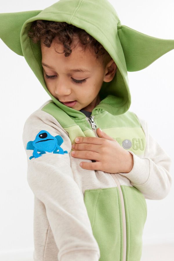 Star Wars sweatshirts from Hanna Andersson | The coolest gifts for 4 year olds