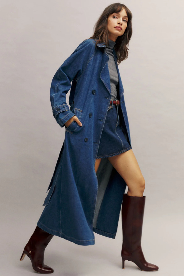 Reformation Denim Trench: Gorgeous style in the perfect blue denim to modernize your fall coat wardrobe (then bring it out again for spring!)