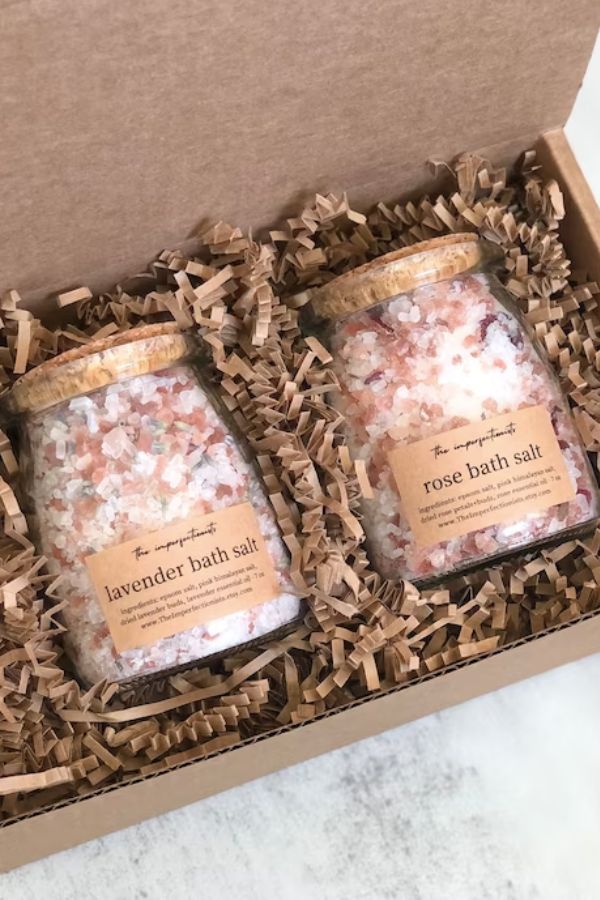 Best Valentine's Gifts for her on Etsy: Lovely bath salts from The Imperfectionists in scents like lavender and rose