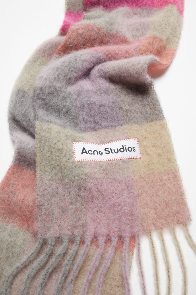 Acne studios scarf: That tag is a good indicator it's real!