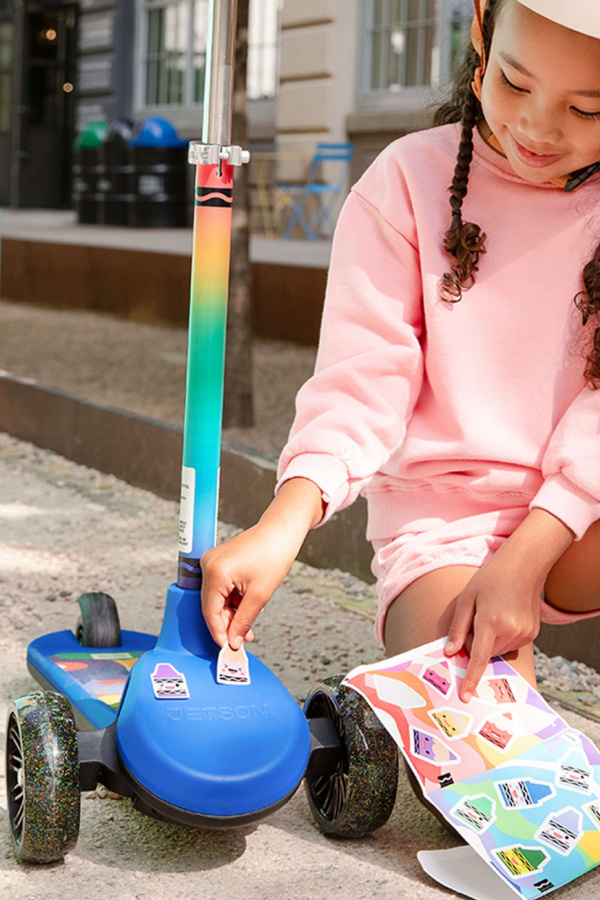 Crayola Kids Customizable Kick Scooter: Cool gifts for 5-year-olds