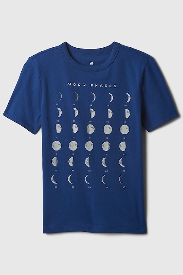 Kids graphic tee: Moon phases from Gap | Cool gifts for 4-year-olds
