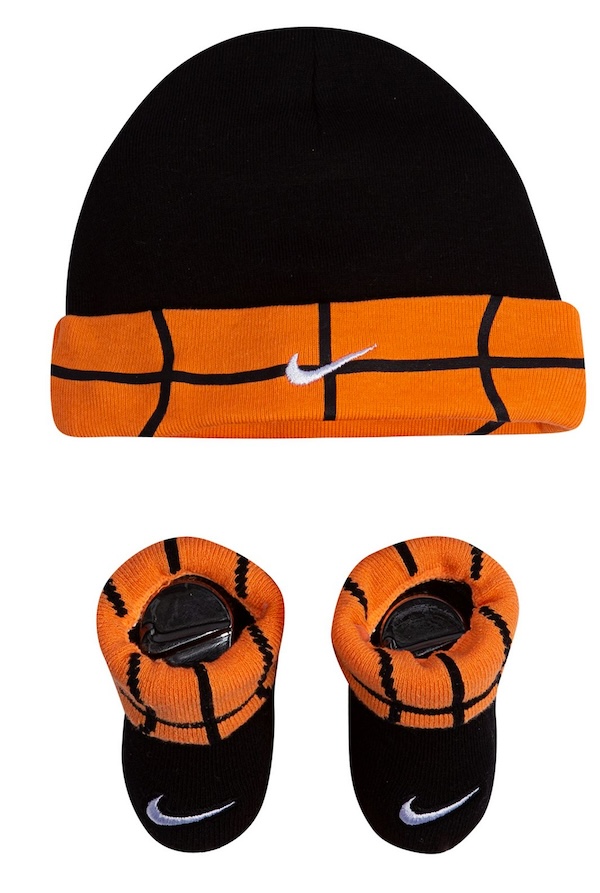 Nike newborn basketball set | best baby shower gifts under $15