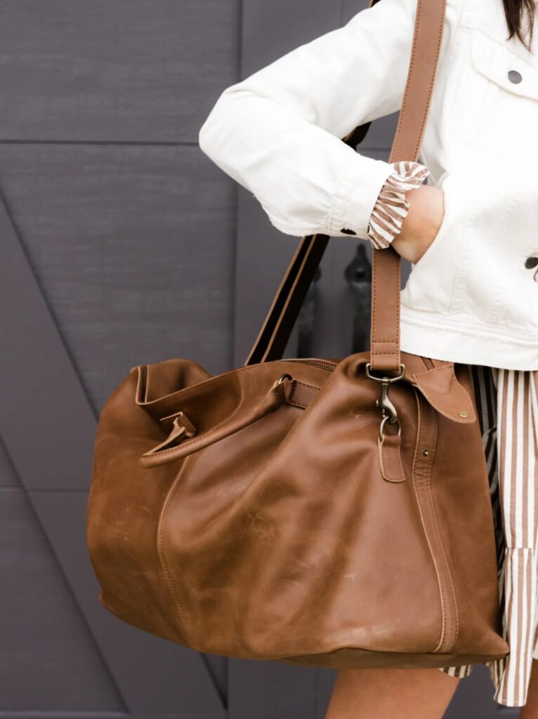 Favorites from the ABLE sale: Avery weekender leather bag