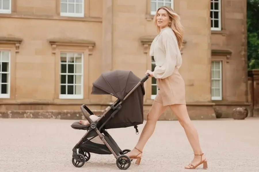 Classic strollers for modern parents