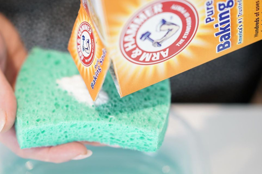 Don't throw it out! We found 11 smart ways to use expired baking soda around the house.